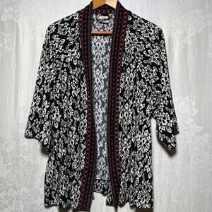 Soma Kimono Small Medium Black White Geometric Prink Aztec Trim Open Cardigan